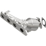 Catalytic Converter with Integrated Exhaust Manifold