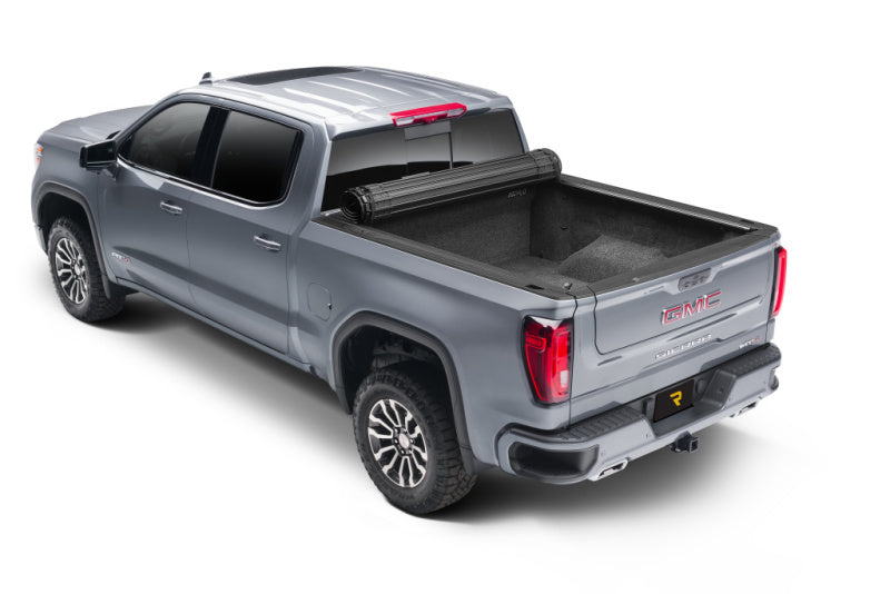 BAK 88-13 Chevy Silverado/GM Sierra Revolver X4s 6.6ft Bed Cover (2014 HD /2500 /3500)