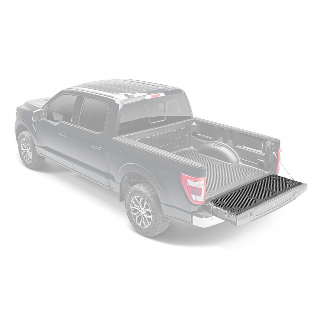 T82_RD19TG_TAILGATE LINER_2.jpg