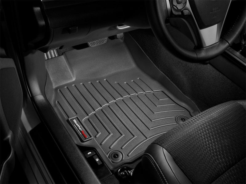 WeatherTech 01-05 Honda Civic Front FloorLiner - Black