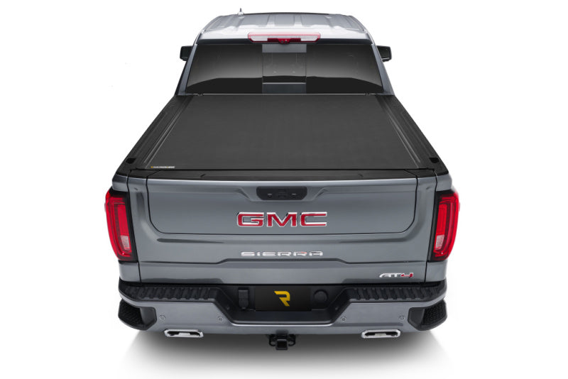 BAK 88-13 Chevy Silverado/GM Sierra Revolver X4s 6.6ft Bed Cover (2014 HD /2500 /3500)