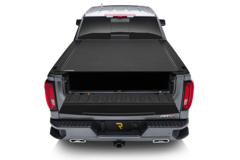 BAK 88-13 Chevy Silverado/GM Sierra Revolver X4s 6.6ft Bed Cover (2014 HD /2500 /3500)