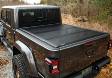 Load image into Gallery viewer, AX32010_Undercover_ArmorFlex_TruckBedCover_001.jpg