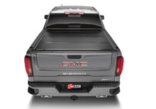 Load image into Gallery viewer, BAKFlipF1_21GMC_Sierra_RearHeadOn_Closed.jpg