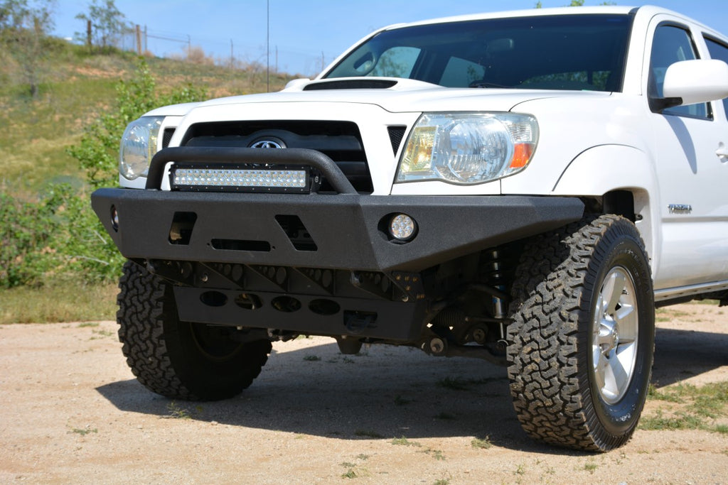 DV8_Offroad_FBTT1-01_Toyota-Tacoma-front-bumper_angle1_72dpi.JPG