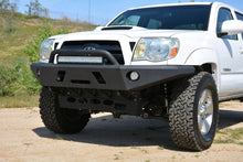 Load image into Gallery viewer, DV8_Offroad_FBTT1-01_Toyota-Tacoma-front-bumper_angle1_72dpi.JPG