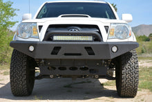 Load image into Gallery viewer, DV8_Offroad_FBTT1-01_Toyota-Tacoma-front-bumper_angle3_72dpi.JPG