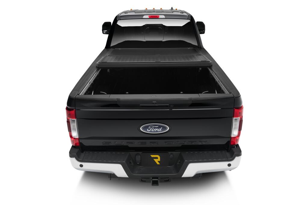 UC_ArmorFlex_20Ford-SuperDuty_Rear_03Half_RT.jpg