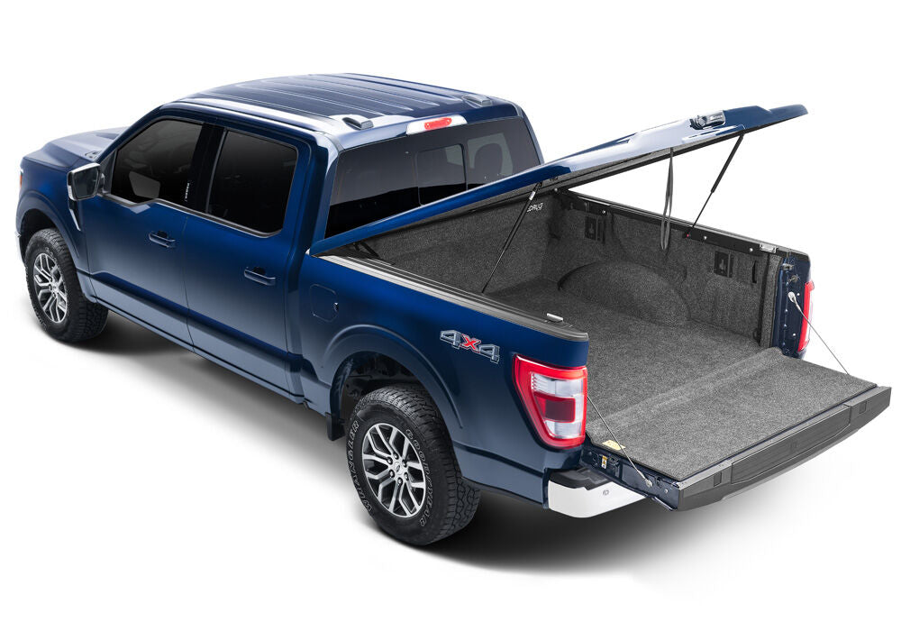 UC_EliteLX_21Ford-F150_03OpenTailgate.jpg