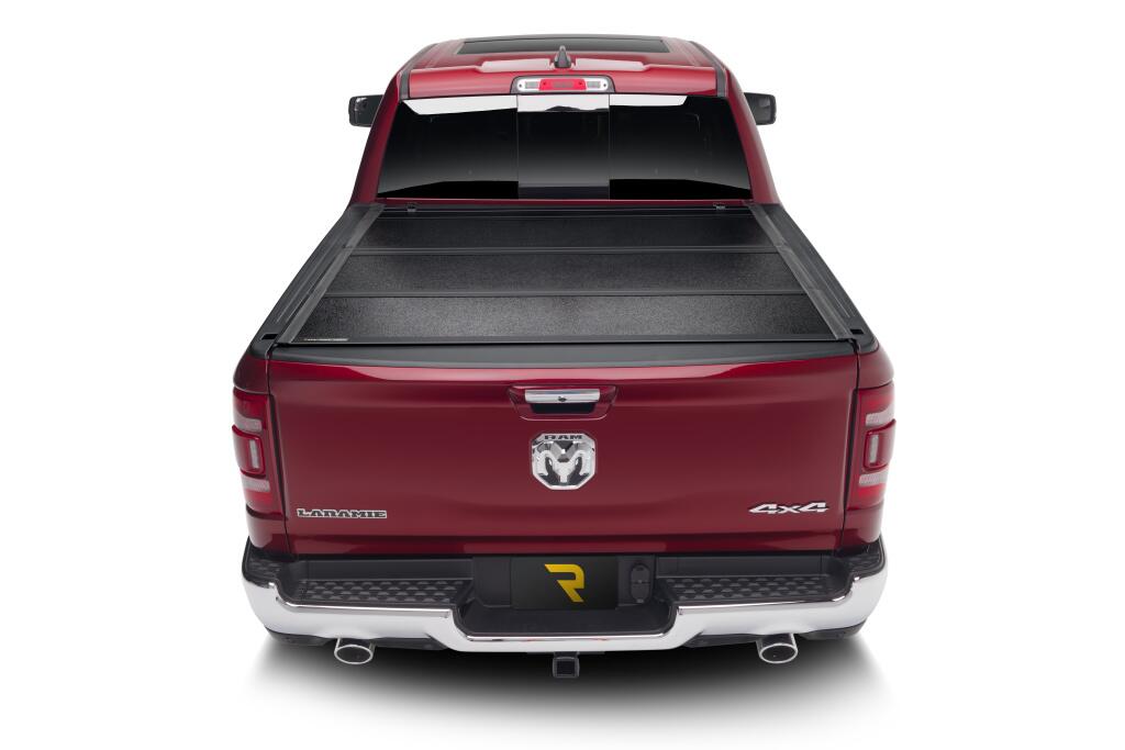 UC_Flex_Dodge-Ram-2019_Red_Rear-01Closed_RT.jpg