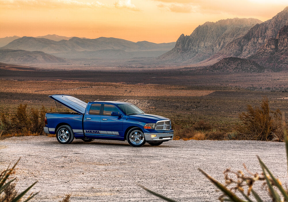 UC_LUX_Dodge_Blue_Mountains_04.jpg