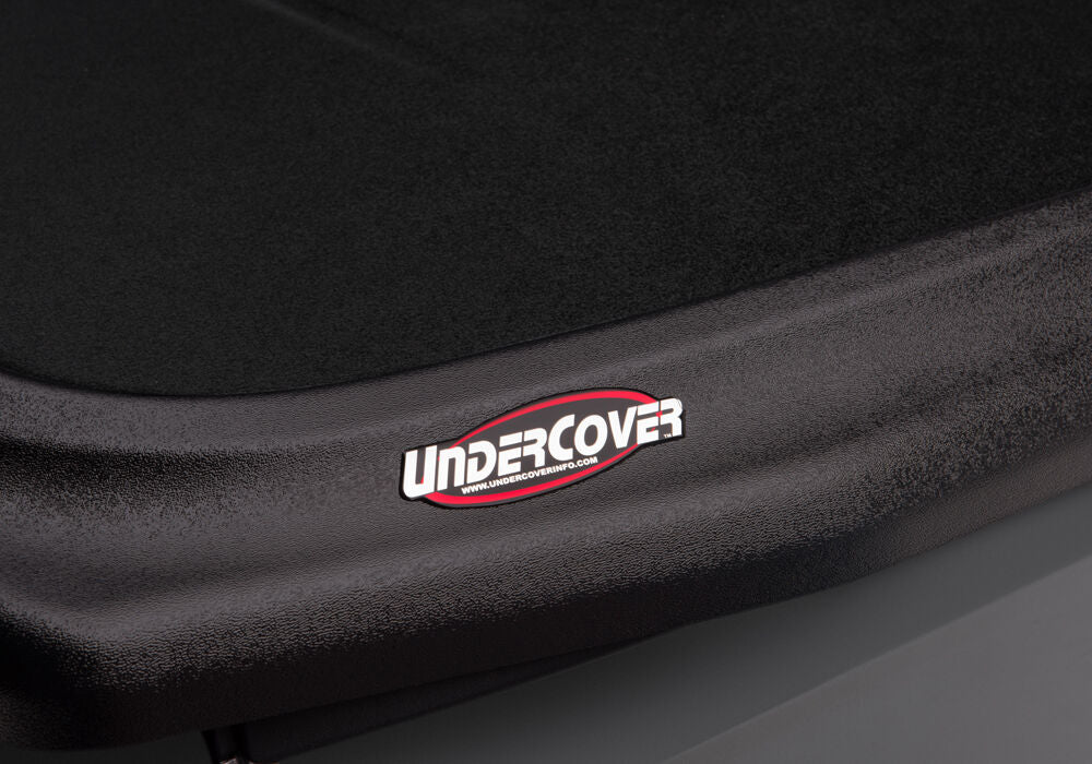 UC_SE_HondaRidgeline_Details_Badge.jpg