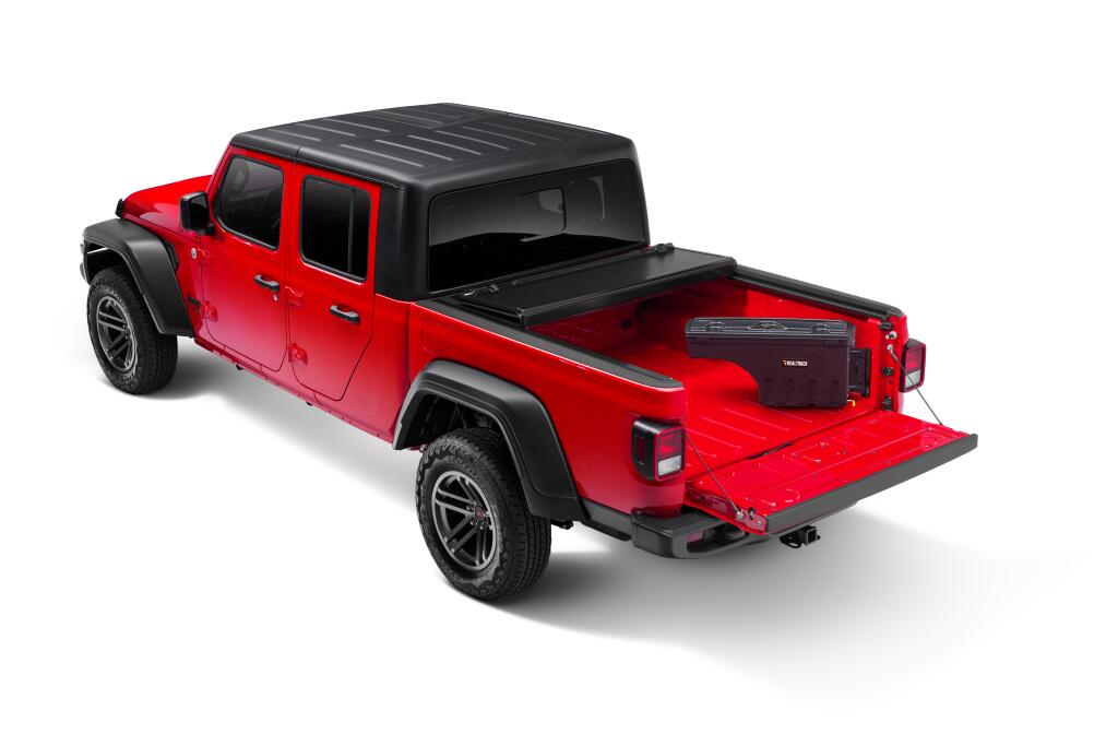 UC_SwingCase_20Jeep-Gladiator_06_RT.jpg