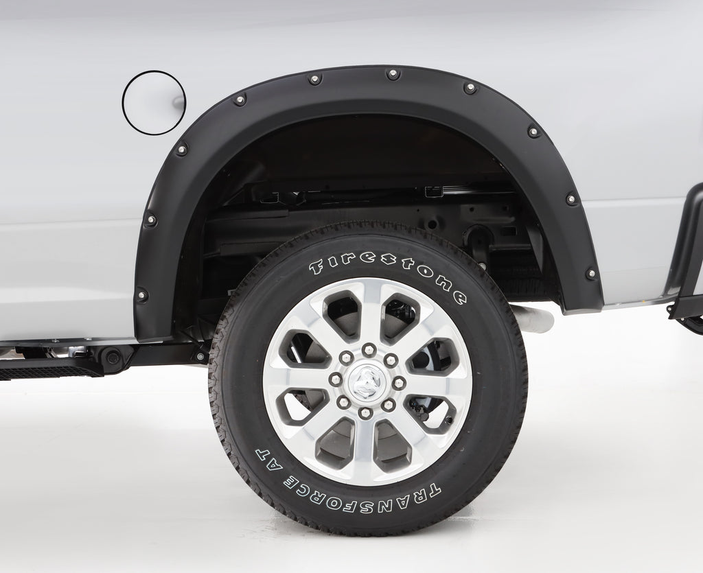 bushwacker_2019ram2500_pocketstyleflares_rear_50930-02.jpg