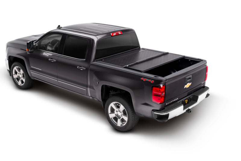 BAK 14-18 Chevy Silverado 1500 / 15-20 Chevy Silverado 2500/3500 5ft 8in Bed BAKFlip G2