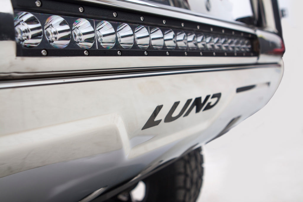 lund_47021212_bullbar_closeup.jpg